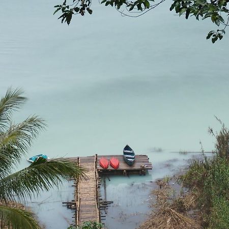 Green Lake Linow Hotel Tomohon ภายนอก รูปภาพ