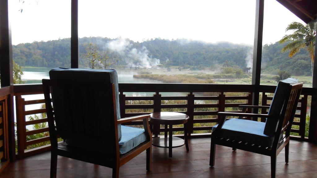 Green Lake Linow Hotel Tomohon ห้อง รูปภาพ